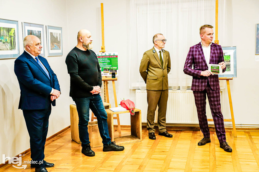 Wystawa: Jeden temat – dwa spojrzenia na sztukę