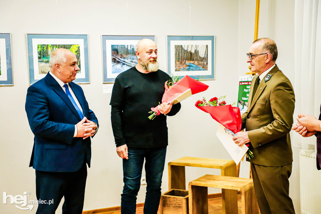 Wystawa: Jeden temat – dwa spojrzenia na sztukę