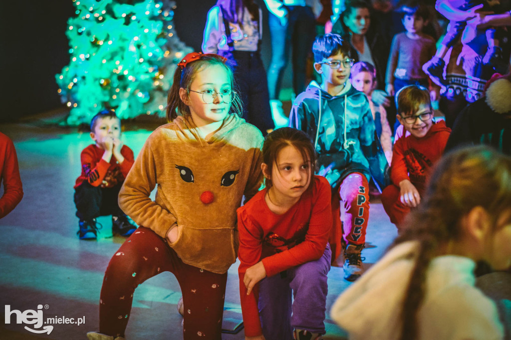 Święty Mikołaj w Domu Kultury SCK
