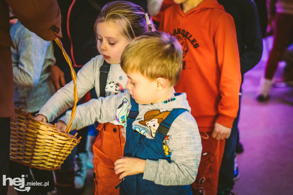 Święty Mikołaj w Domu Kultury SCK