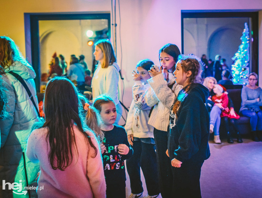 Święty Mikołaj w Domu Kultury SCK
