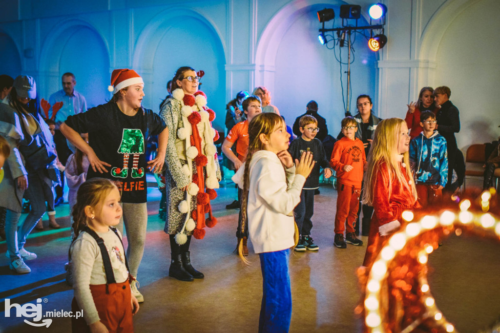 Święty Mikołaj w Domu Kultury SCK