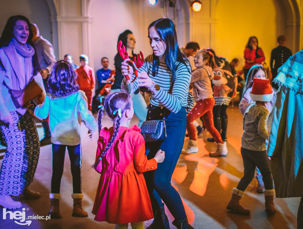 Święty Mikołaj w Domu Kultury SCK