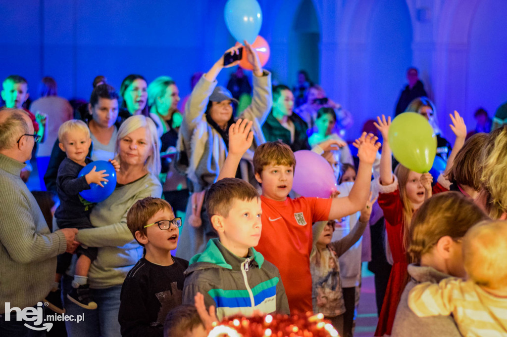 Święty Mikołaj w Domu Kultury SCK