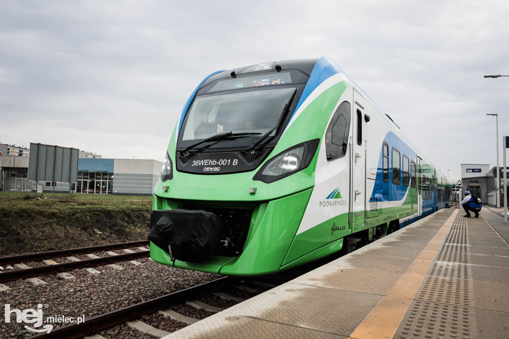 Hybryda na trasie Mielec - Rzeszów
