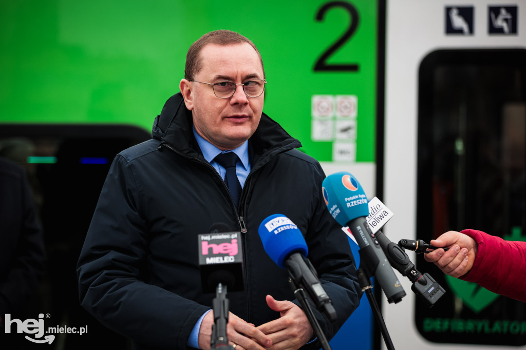 Hybryda na trasie Mielec - Rzeszów