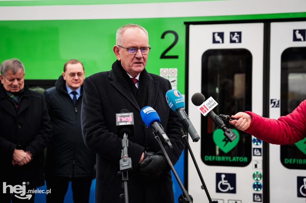 Hybryda na trasie Mielec - Rzeszów