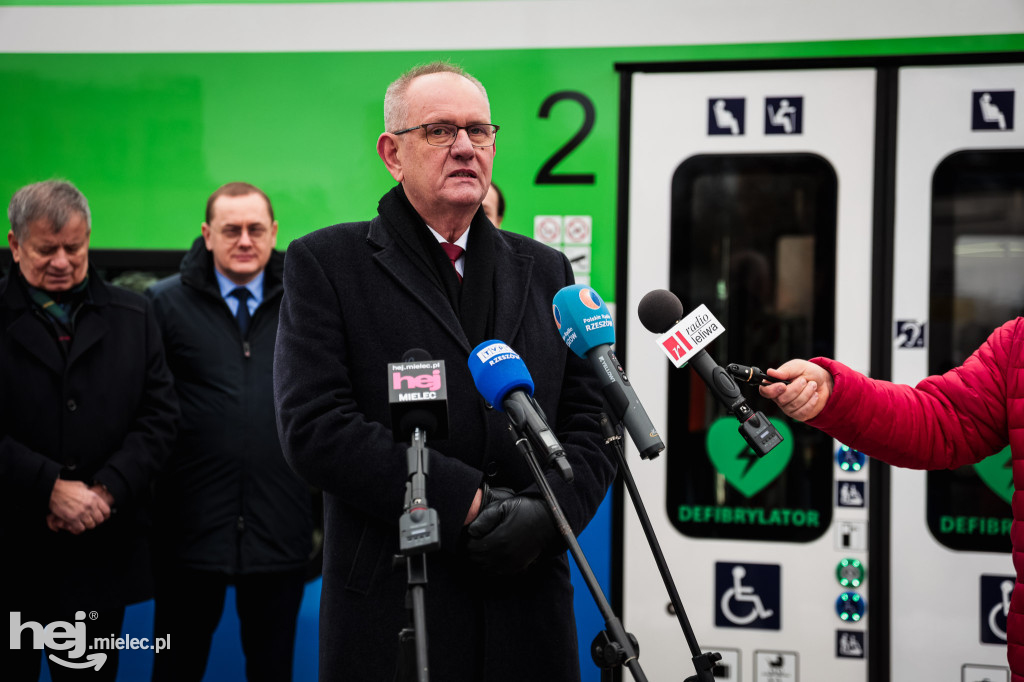 Hybryda na trasie Mielec - Rzeszów