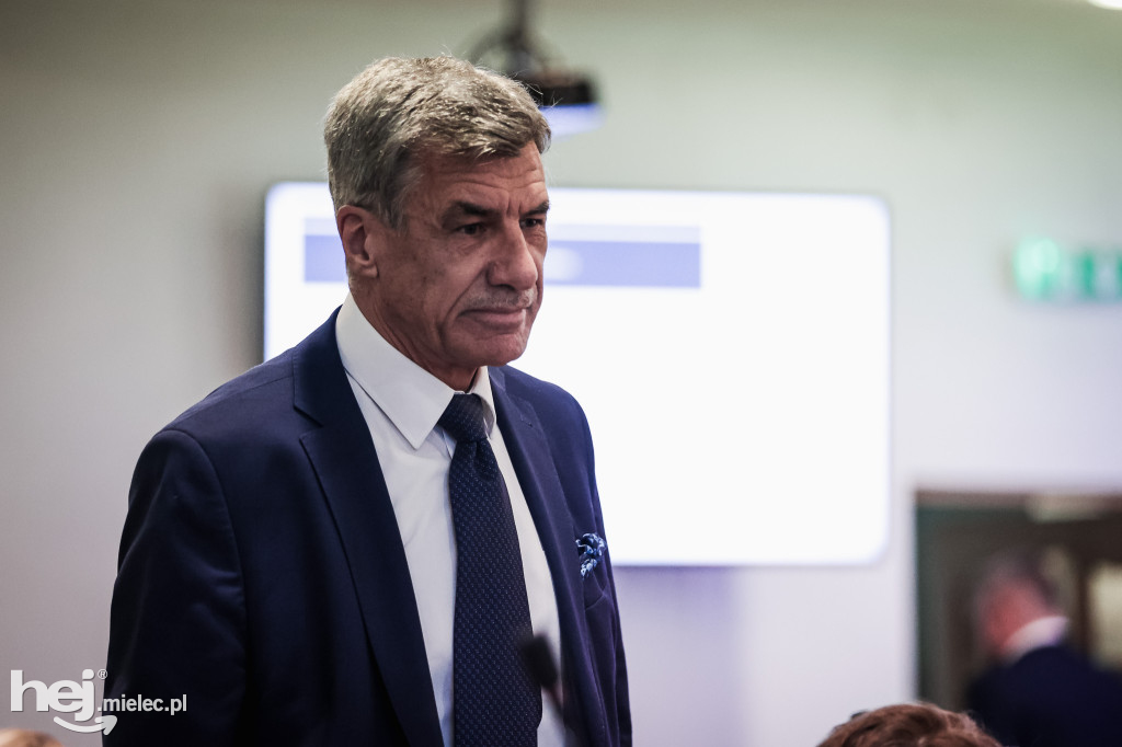Sesja budżetowa rady miasta - 21 grudnia 2023 r.