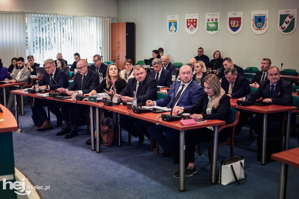 Sesja budżetowa rady miasta - 21 grudnia 2023 r.