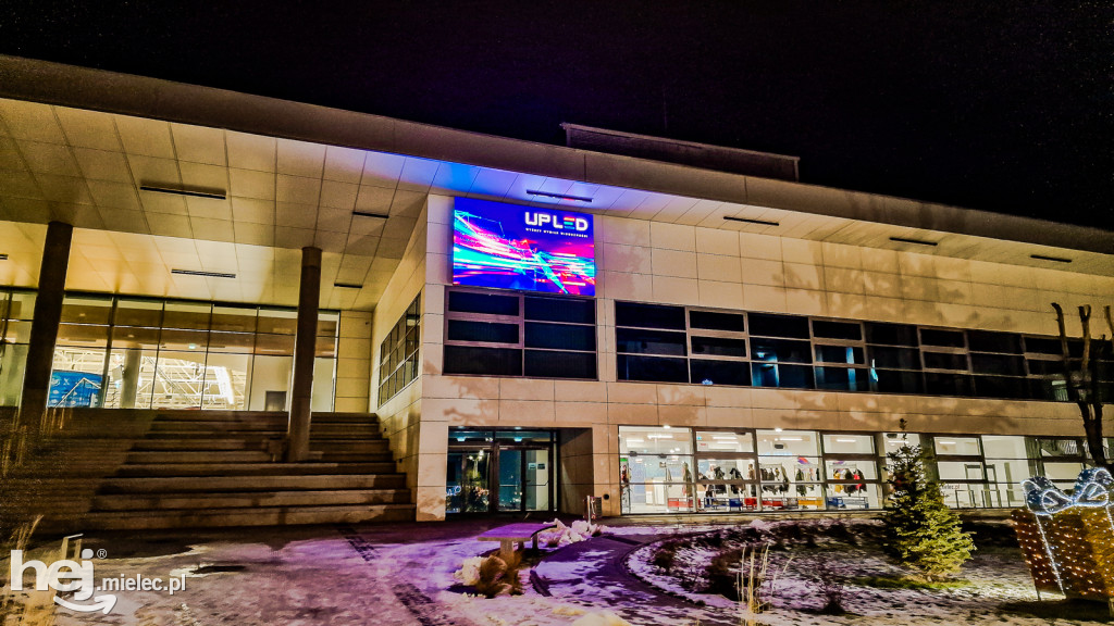 Nowe telebimy na hali sportowej MOSiR Mielec