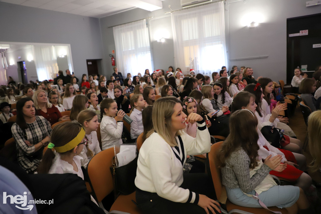 Konkurs Kolęd i Pastorałek „Hej, Kolędo leć” w Chorzelowie