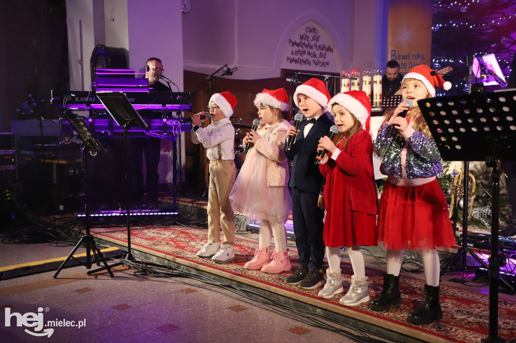 Finałowy Koncert Kolęd i Pastorałek w Książnicach