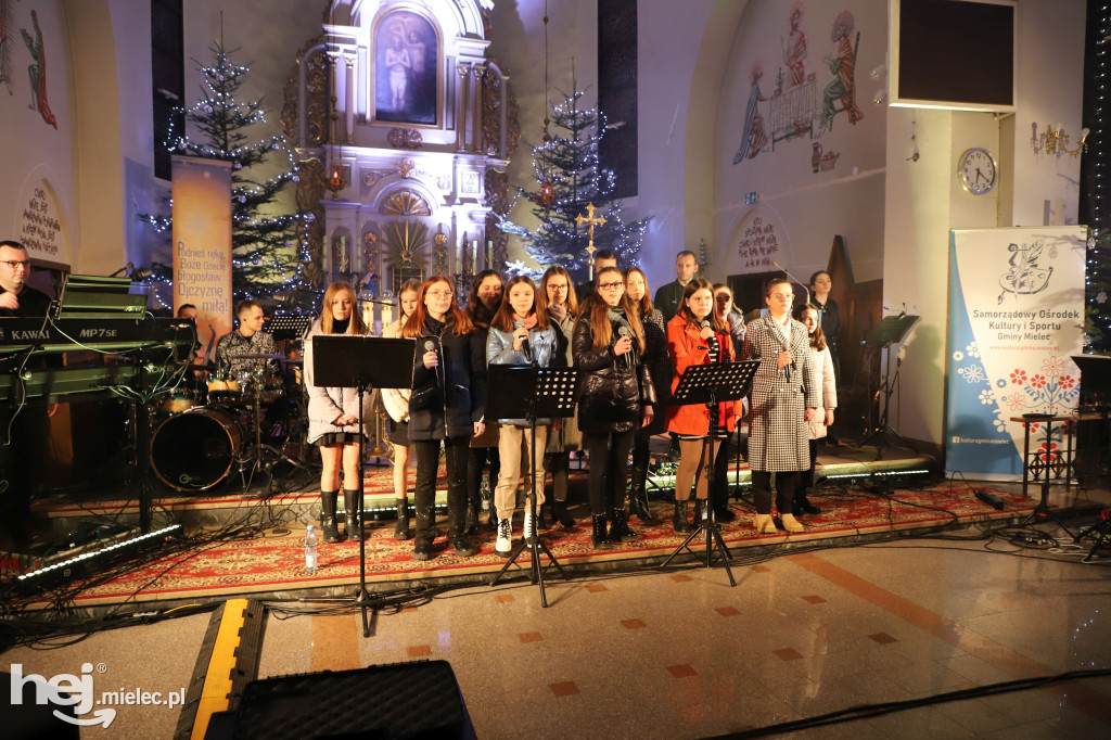 Finałowy Koncert Kolęd i Pastorałek w Książnicach