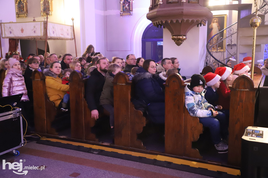 Finałowy Koncert Kolęd i Pastorałek w Książnicach