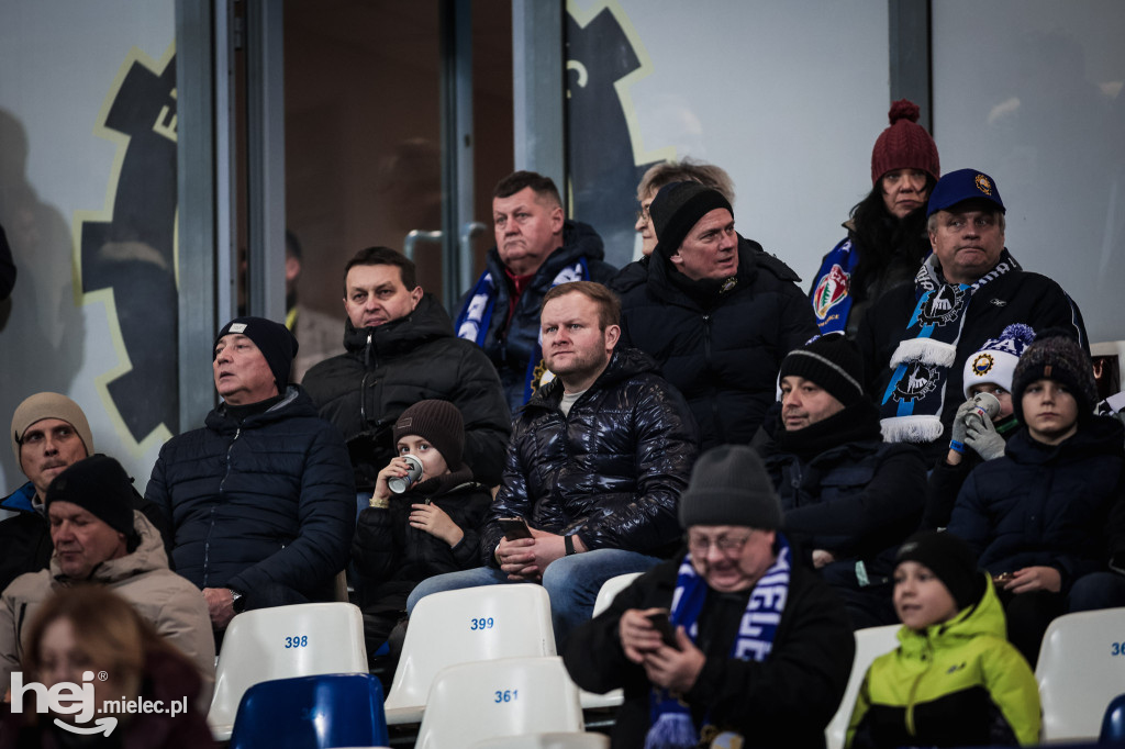 PGE FKS Stal Mielec - Puszcza Niepołomice [KIBICE]