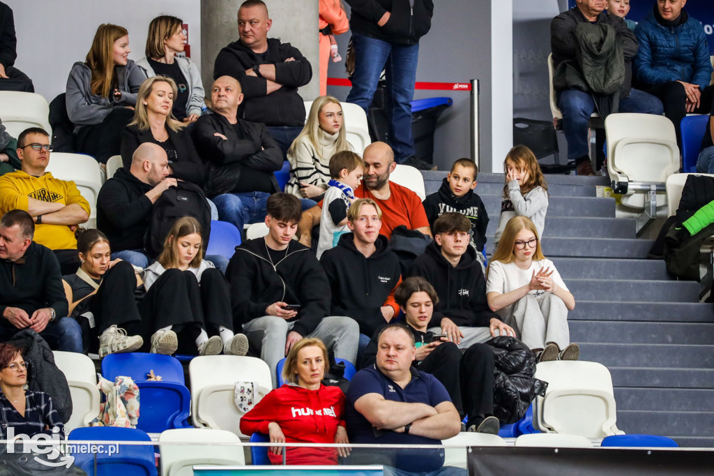 MP U19 w futsalu: KF Stal Mielec - Constract Lubawa