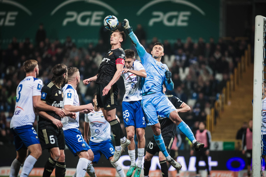 PGE FKS Stal Mielec - ŁKS Łódź [BOISKO]