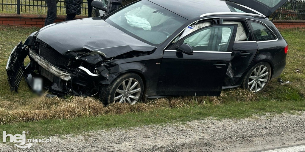 Wypadek na drodze wojewódzkiej w Żarówce