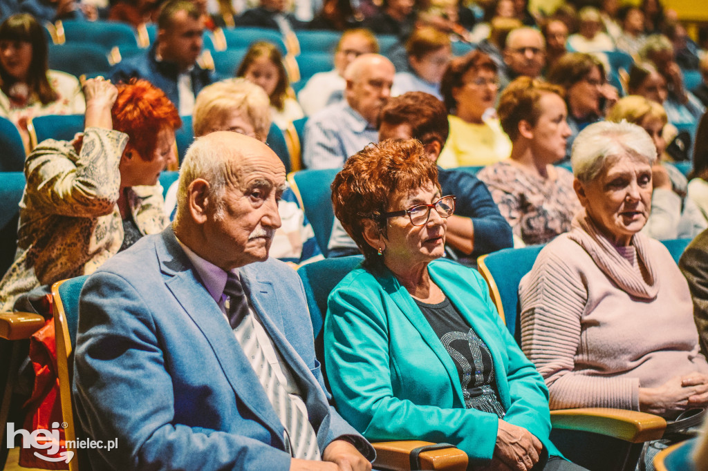 Koncert na Dzień Kobiet Mieleckiej Orkiestry Dętej