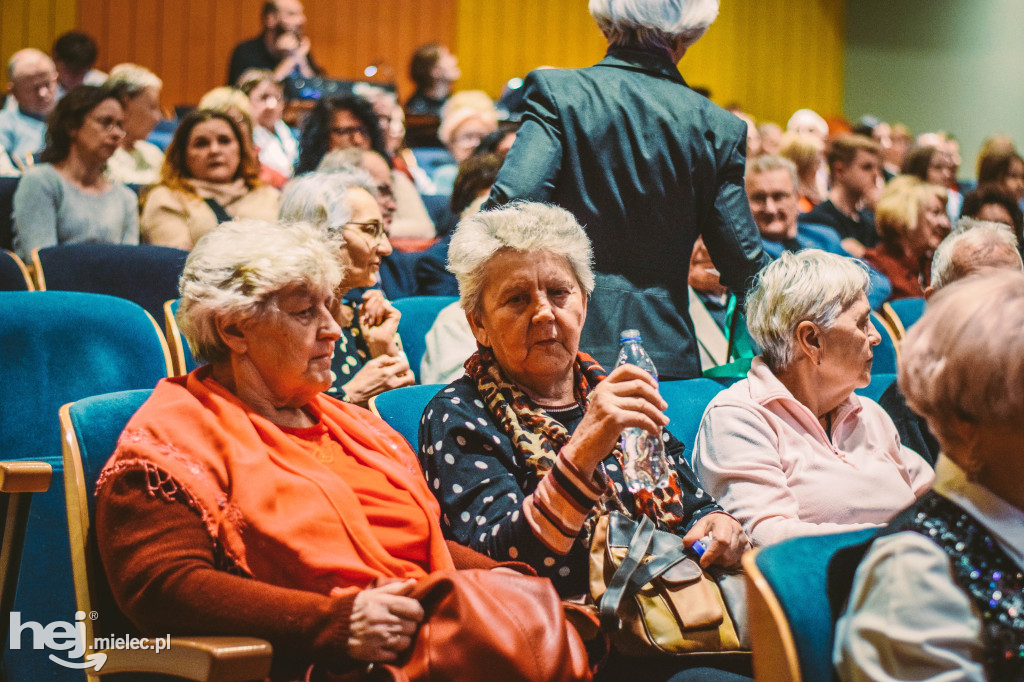 Koncert na Dzień Kobiet Mieleckiej Orkiestry Dętej