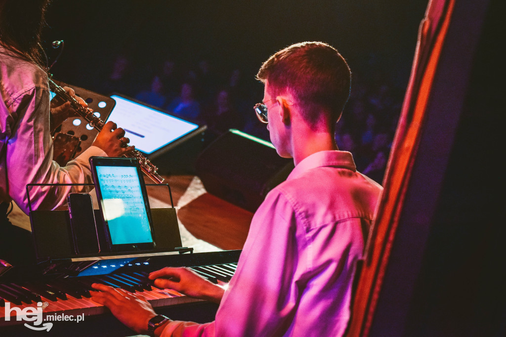 Koncert na Dzień Kobiet Mieleckiej Orkiestry Dętej