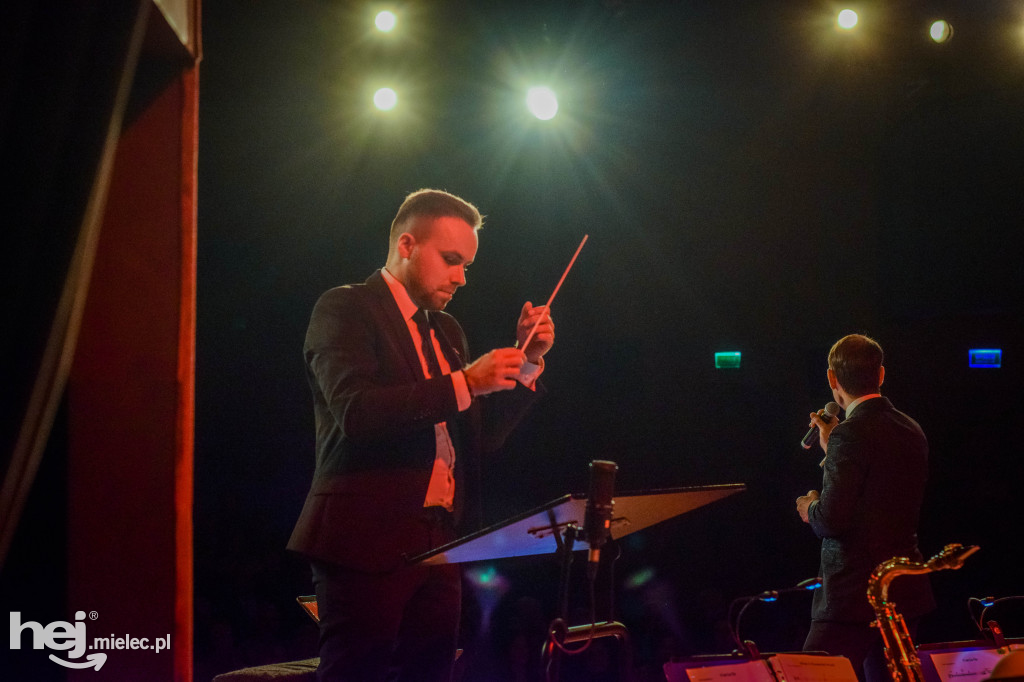 Koncert na Dzień Kobiet Mieleckiej Orkiestry Dętej