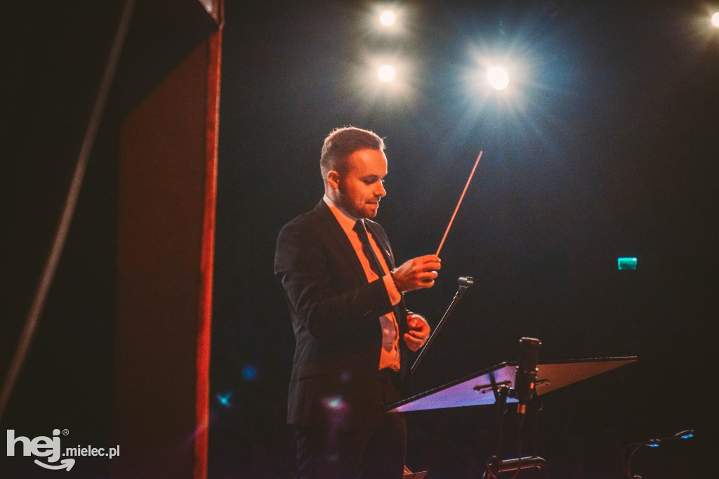 Koncert na Dzień Kobiet Mieleckiej Orkiestry Dętej