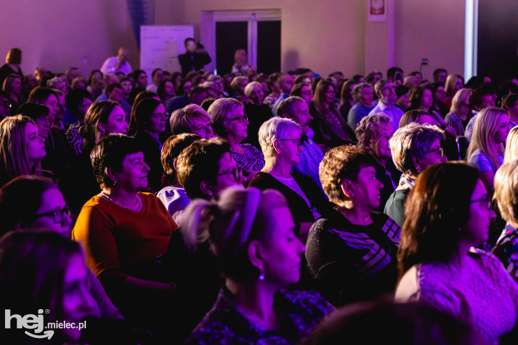 Koncert na Dzień Kobiet w Wadowicach Dolnych