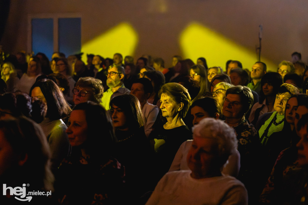 Koncert na Dzień Kobiet w Wadowicach Dolnych