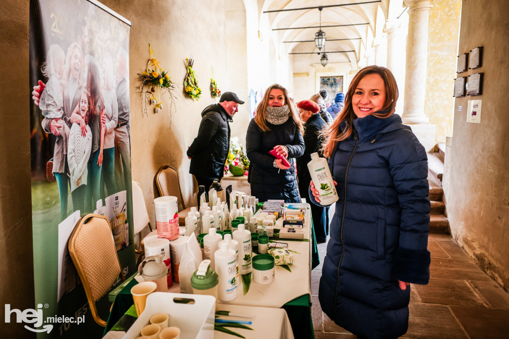 Wielkanocny kiermasz i konkurs palm na Zamku Baranów Sandomierski