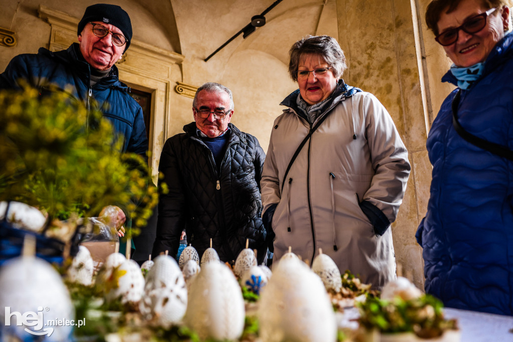 Wielkanocny kiermasz i konkurs palm na Zamku Baranów Sandomierski