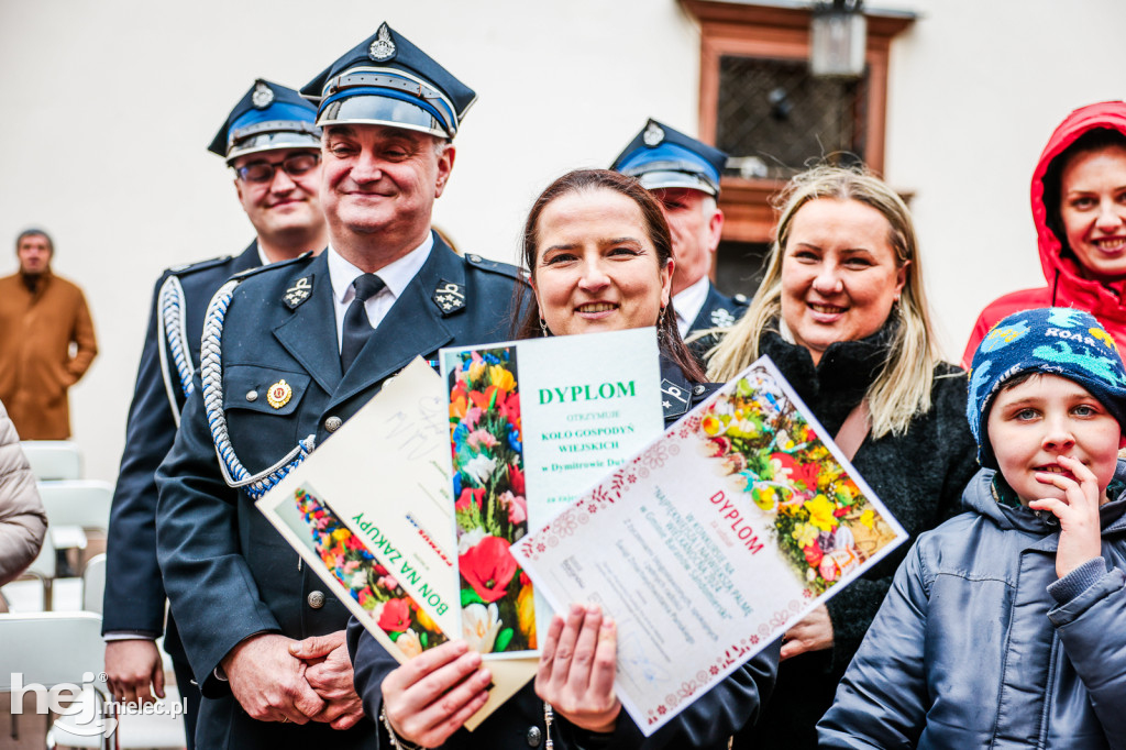 Wielkanocny kiermasz i konkurs palm na Zamku Baranów Sandomierski
