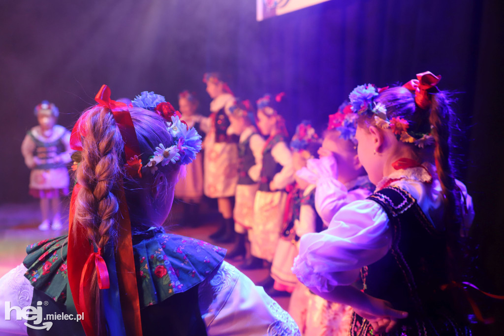 Koncert „Wytańczyć Wiosnę” w Chorzelowie