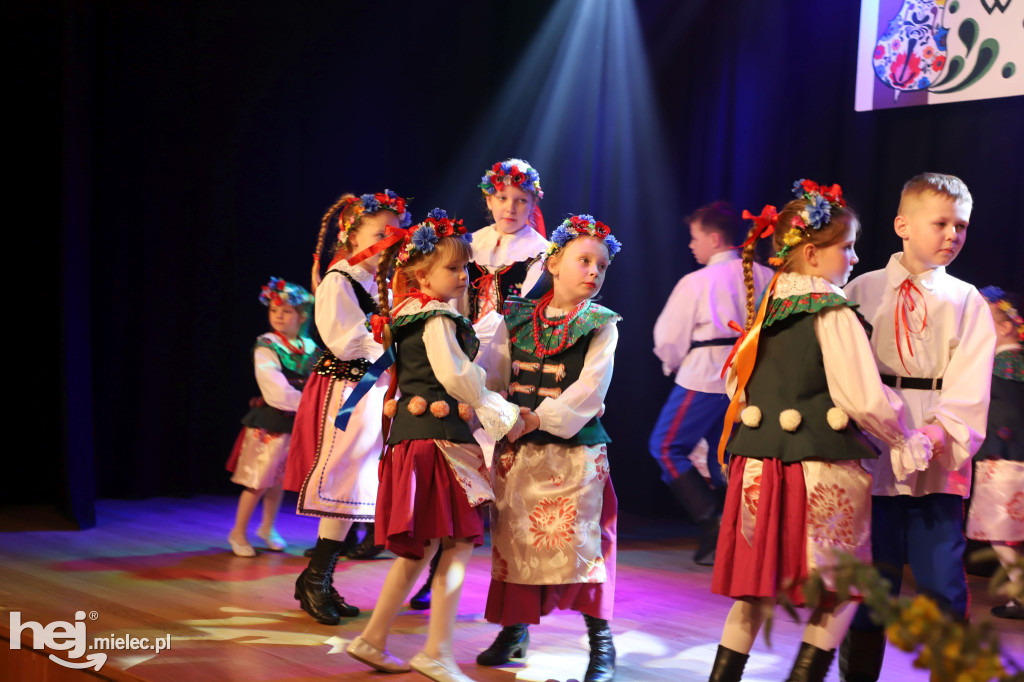 Koncert „Wytańczyć Wiosnę” w Chorzelowie