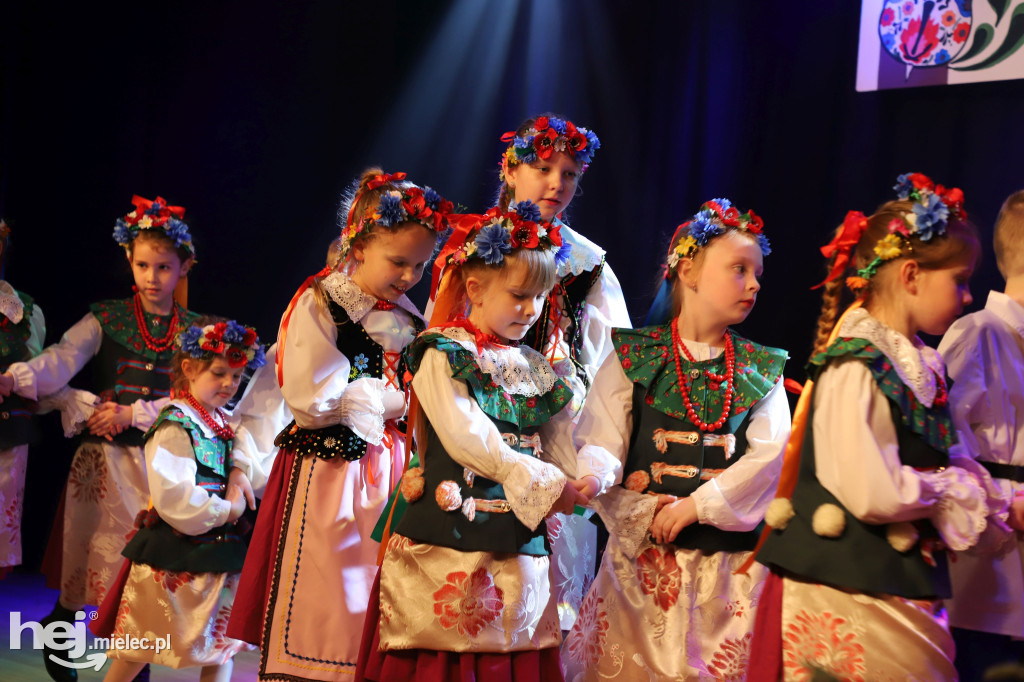 Koncert „Wytańczyć Wiosnę” w Chorzelowie