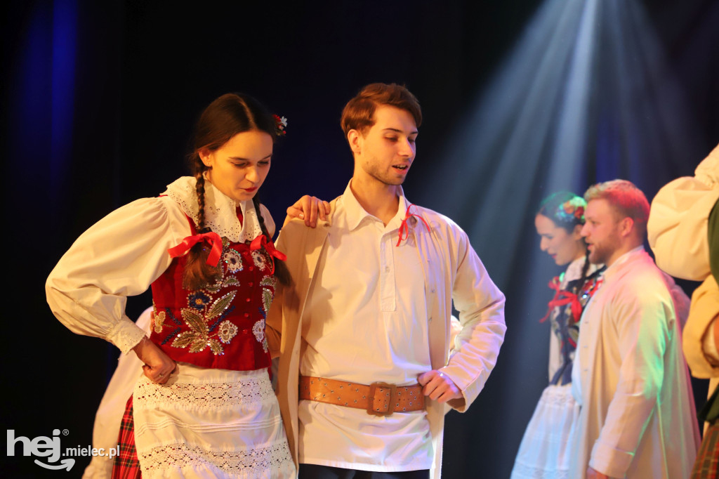 Koncert „Wytańczyć Wiosnę” w Chorzelowie