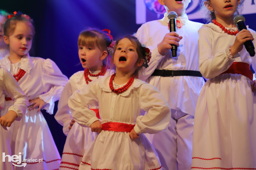 Koncert „Wytańczyć Wiosnę” w Chorzelowie