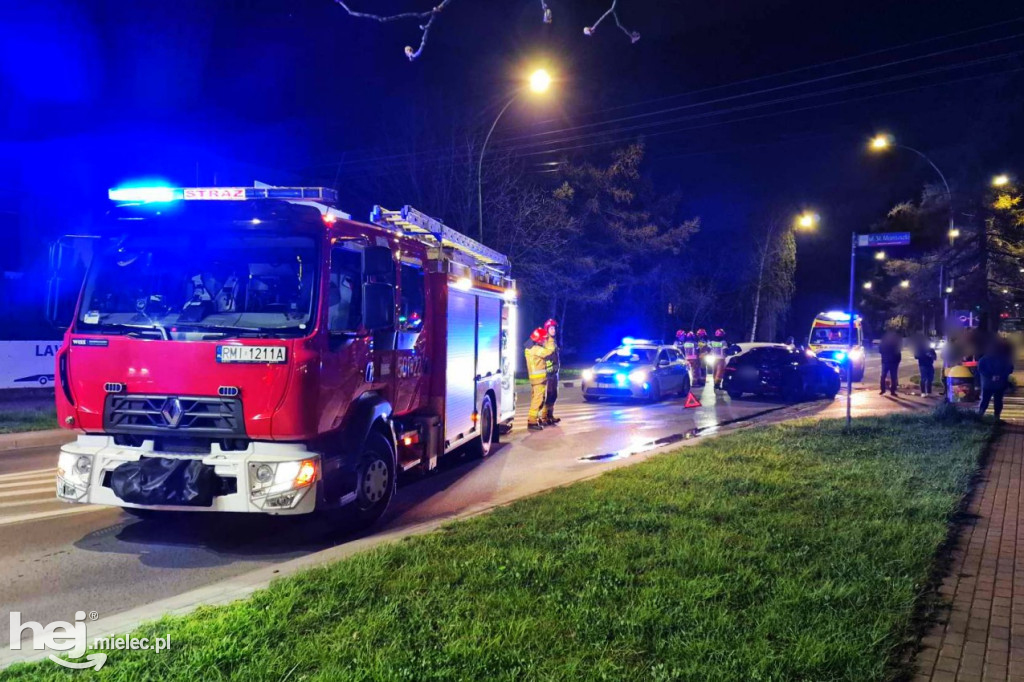 Zderzenie audi i opla na Wojsławskiej