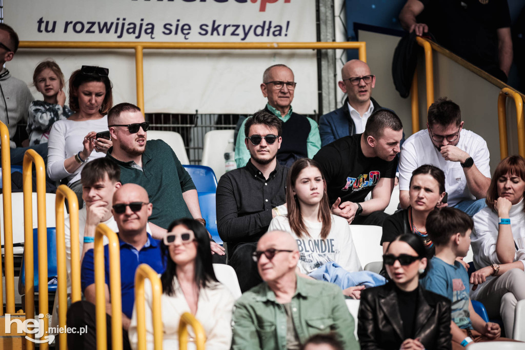 PGE FKS Stal Mielec - Lech Poznań [KIBICE]