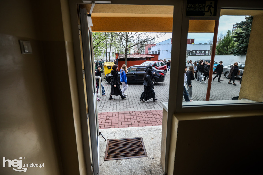 Ewakuacja ZSO1 w Mielcu