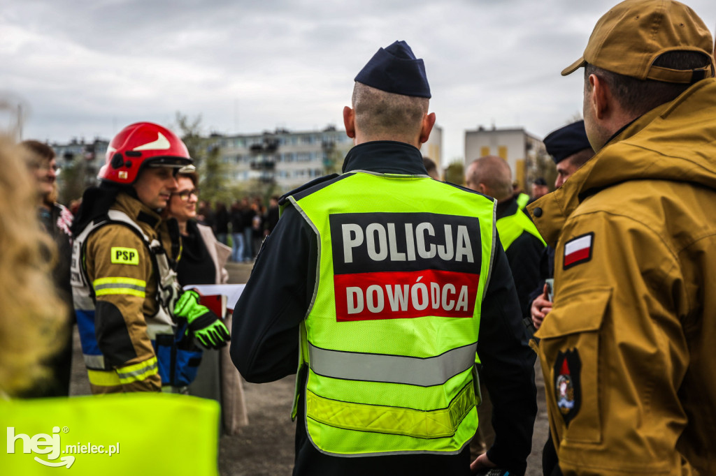 Ewakuacja ZSO1 w Mielcu