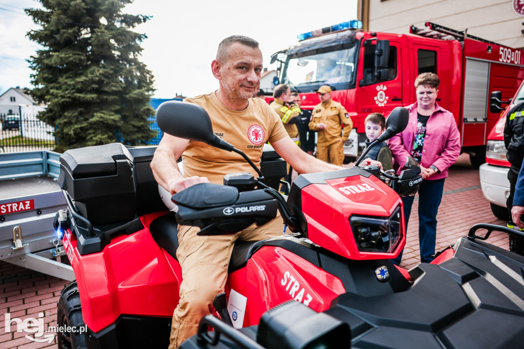 Strażacy z OSP Borowa zyskali nowego qauda