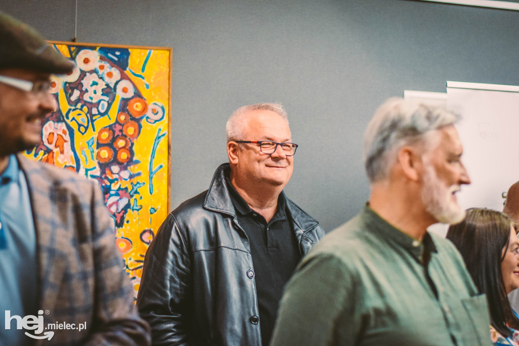 Wernisaż Wojciecha Trzyny w Galerii ESCEK