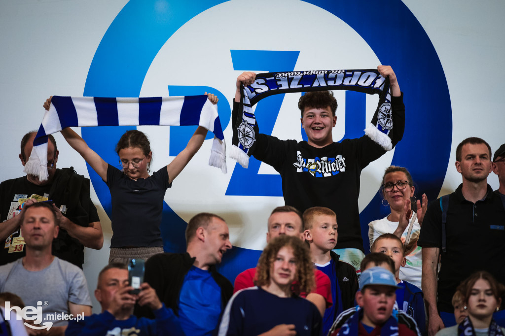 PGE FKS Stal Mielec - Jagiellonia Białystok [KIBICE]