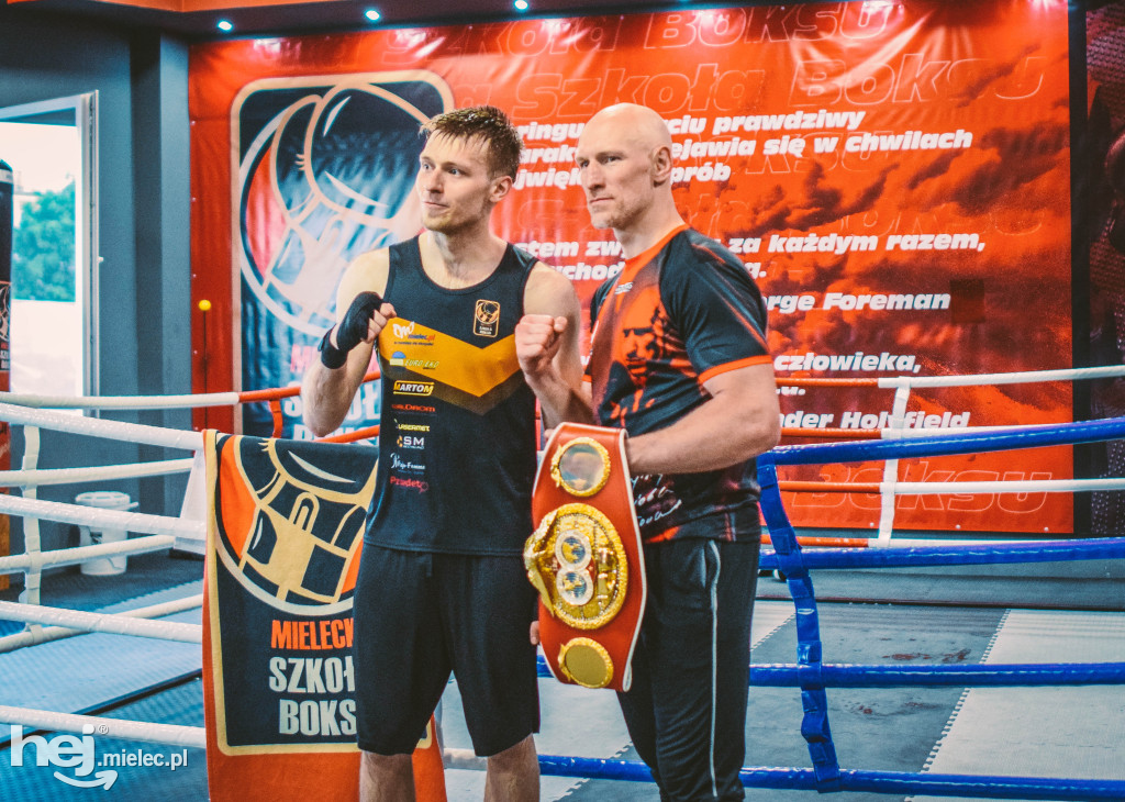 Krzysztof „Diablo” Włodarczyk w Mieleckiej Szkole Boksu