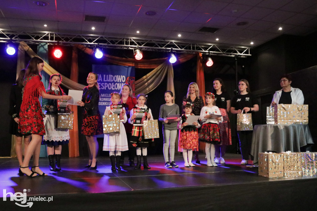 Konkurs „Na ludowo - zespołowo
