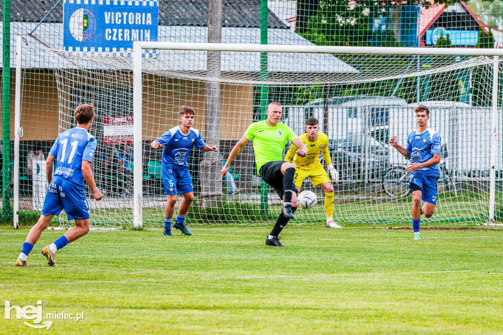 Victoria Czermin	0-0	Stal II Mielec