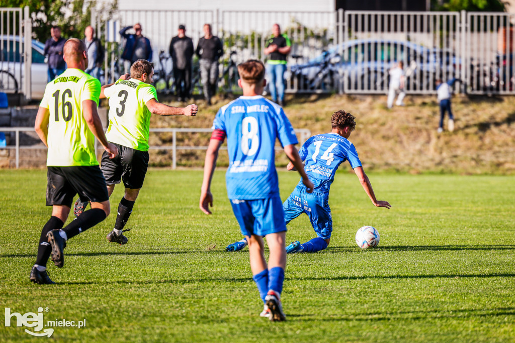 Victoria Czermin	0-0	Stal II Mielec