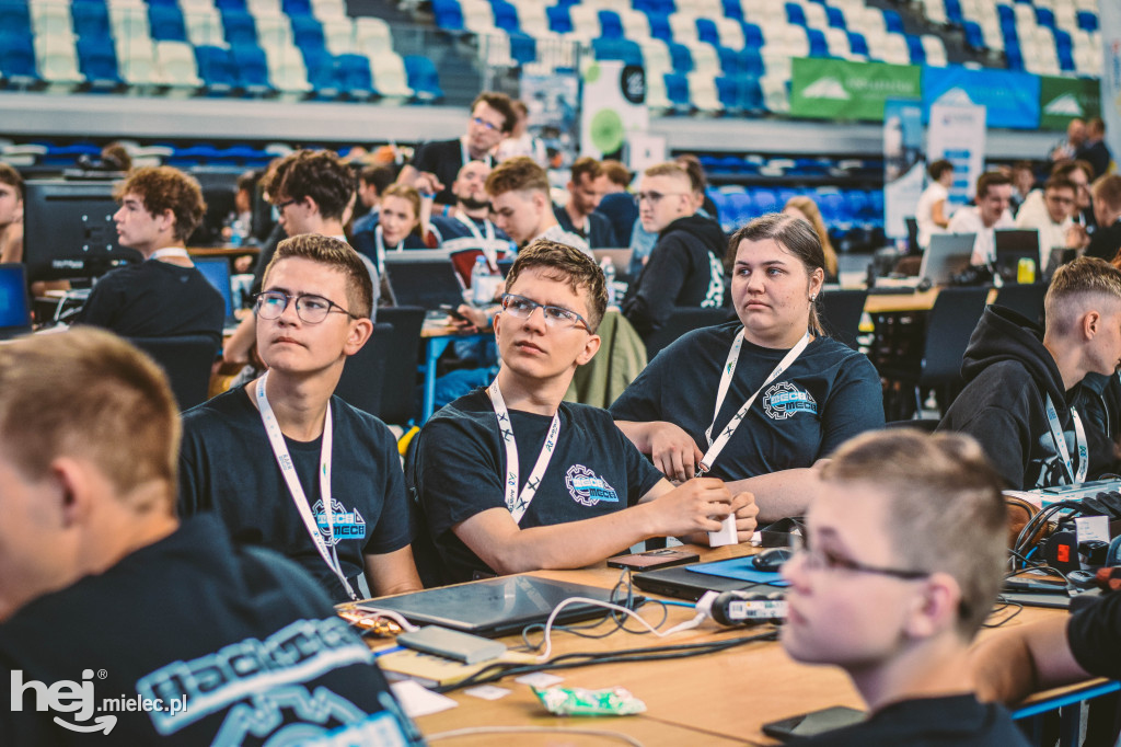 I Podkarpacki Hackathon - AviaTech Challenge